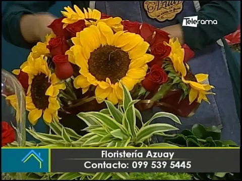 Realizan un adorno floral por San Valentín