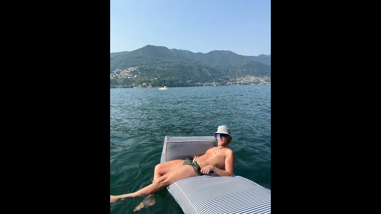 A Homo in Como