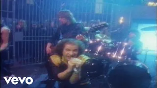 scorpions rock you like a hurricane official music video 