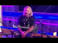 Neil Thrasher Tells the Story of and Performs His Massive Hit for Jason Aldean: "Fly Over States"