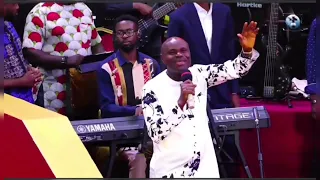 rev dr uma ukpai praising and worshipping god wordofgod praiseandworship