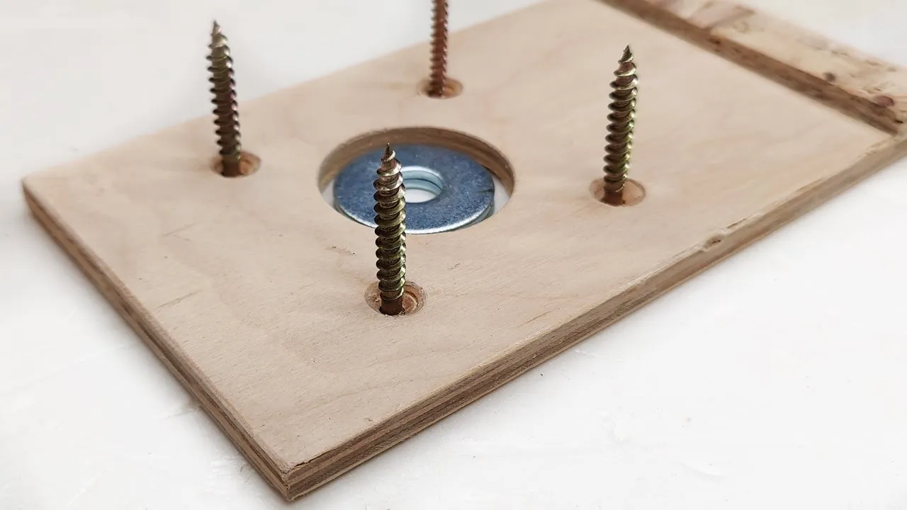 Simple trim router hack