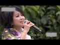 Chyi Yu delivers a soulful performance of "Walking in the Rain," moving He Jiong to tears instant...
