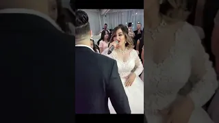 عروسة خلطتها مع عريسها بالغناء 