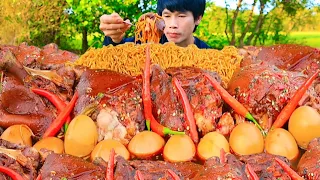 บะหมี่พะโล้ขาหมูจิ้มซีฟู๊ดแกล้มพริกสดแซ่บคักอีหลีครับพี่น้อง ASMR MUKBANG EATING SHOW#โก้อีสานพาแดก 