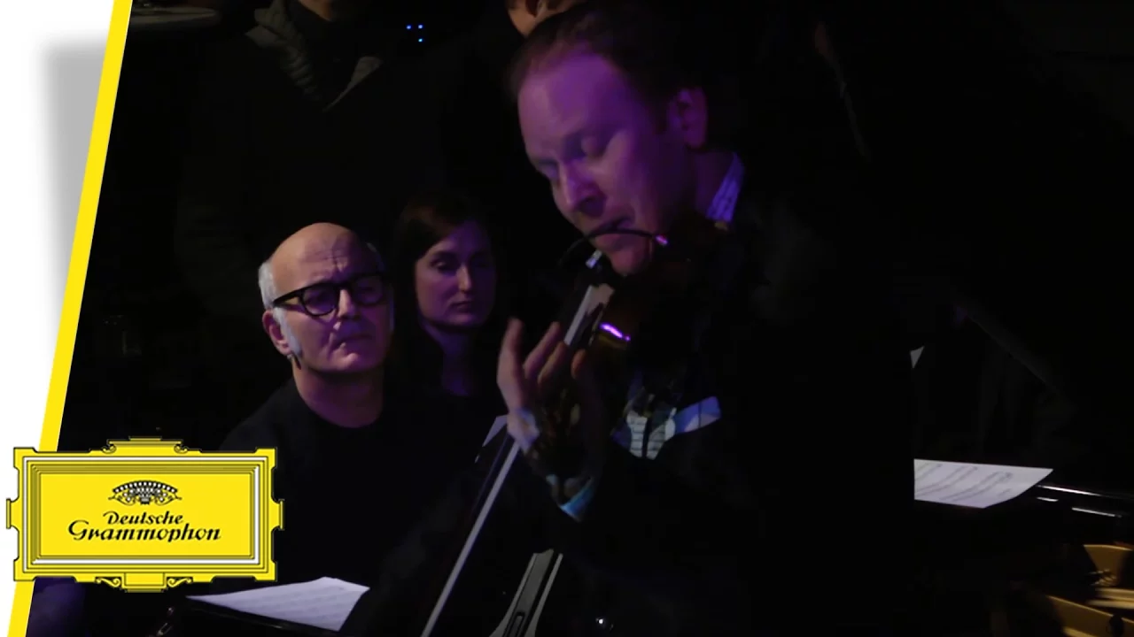Ludovico Einaudi & Daniel Hope – Passaggio | Yellow Lounge (live from Stockholm / 2013) Ludovico Einaudi & Daniel Hope – Passaggio | Yellow Lounge (live from Stockholm / 2013)