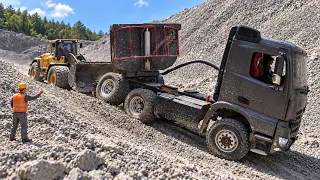 Mercedes Arocs 6x6 vs Extreme Terrain – Volvo L250G Rescue!