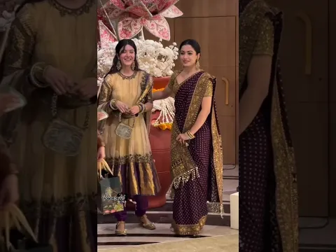 The Sweetest Moment❤️😍#rashmikamandanna#vijaydevarakondaX#sweet#smile#pose#viralvideo#shorts