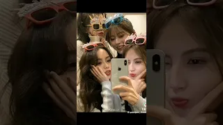 4 Best Friends Photo Ideas 