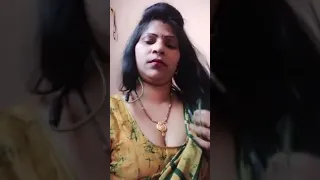indian desi bhabhi show cute boobs bigo live