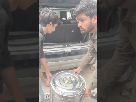 लोगो ki सेवा करना ही मेरा कर्तव्य है ❤️🙏🏻 #trending #viralvideo #helping #viralvideo