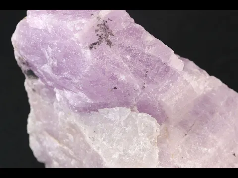 レア クンツァイト原石ブルークンツァイト共生1.8kg レア クンツァイト原石ブルークンツァイト共生1.8kg