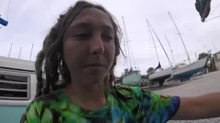 Episode 116 – Liveaboard Life Vlog Day 21 – Tye Dyed Hippie Girl
