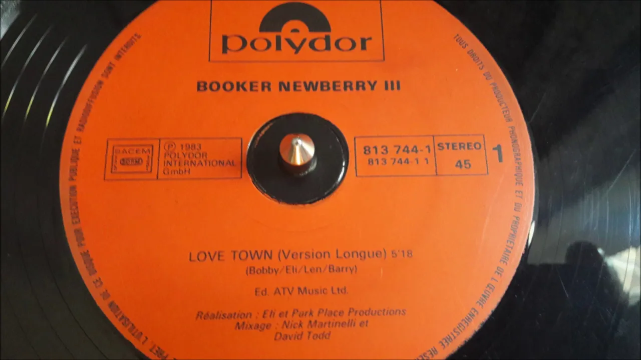 BOOKER NEWBERRY III MAXI 83 - LOVE TOWN