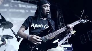 Download TOTO TEWEL Live @ GOD BLESS Cafe Malang MP3