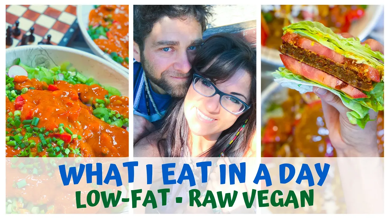 WHAT I EAT IN A DAY with a BURGER!  LOW- FAT RAW FOOD VEGAN