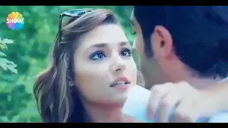 بيكى الحياه بتحلالى ياللى شغلتلى بالى الديشه وبس دندنها