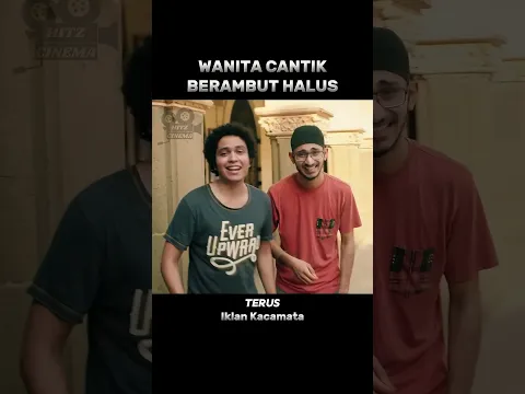 Wanita cantik berambut halus