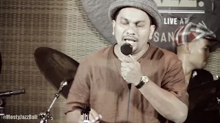 Download Indra Lesmana \u0026 Friends ft. Tompi - Light My Fire @ Mostly Jazz in Bali 09/10/2016 [HD] MP3