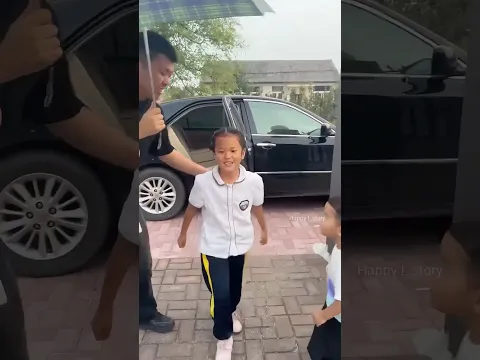 She Got a Royal Welcome… Just to Babysit Her Sister