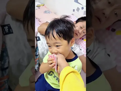 差一点就到手了#万万没想到 #爸爸带娃 #家有萌宝 #funny #comedy