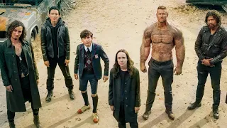 7 اخوات كلهم أبطال خارقين بيكتشفوا ان نهاية العالم بعد 8 أيام فقط ملخص مسلسل The Umbrella Academy 