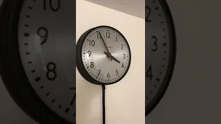 Simplex Clock Metal Dial 12-hour correction