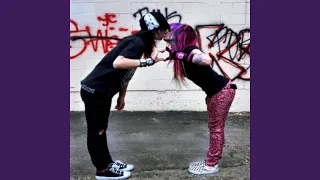 XOXO Kisses Hugs