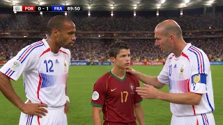 34 Years Old Zinedine Zidane MASTERCLASS vs 18 Years Old Cristiano Ronaldo