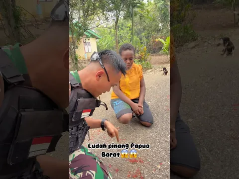 Ludah pinang Papua Barat😱😱 #fyp #papua #tni #semuaorang #vidioshort #pinang