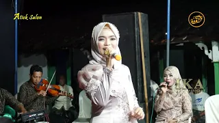 Download Pantun Pengantin  -  Ika Ismatul Hawa  - IKA Entertainment MP3