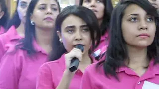 ترنيمة اشمعني انتي دندنها