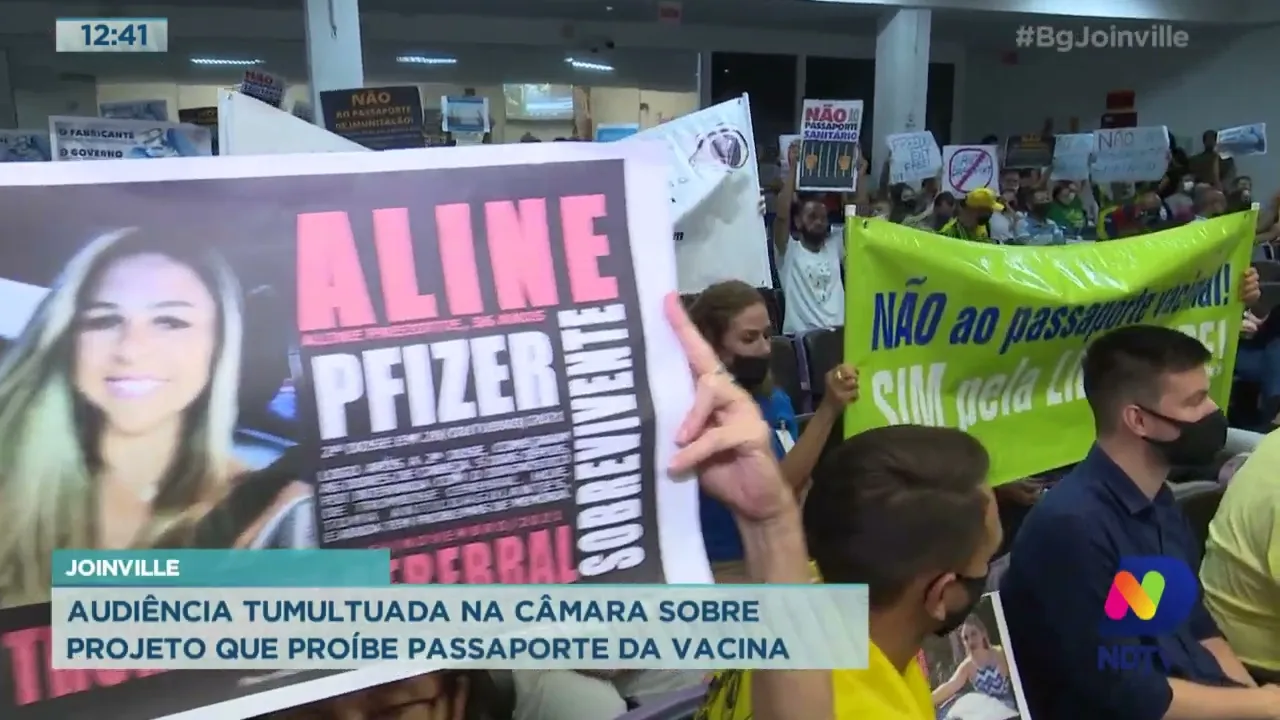 Joinville: Audiência tumultuada na câmara sobre projeto que proíbe passaporte da vacina