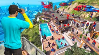 A GANGUE ARANHA INVADIU A CASA DO FRANKLIN no GTA 5