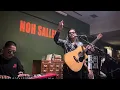 Download Lagu Noh Salleh - Angin Kencang (Acoustic Live at The Gunslinger’s Hop, Jakarta 30/9/2024)
