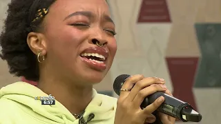 music khanyi performs closure 