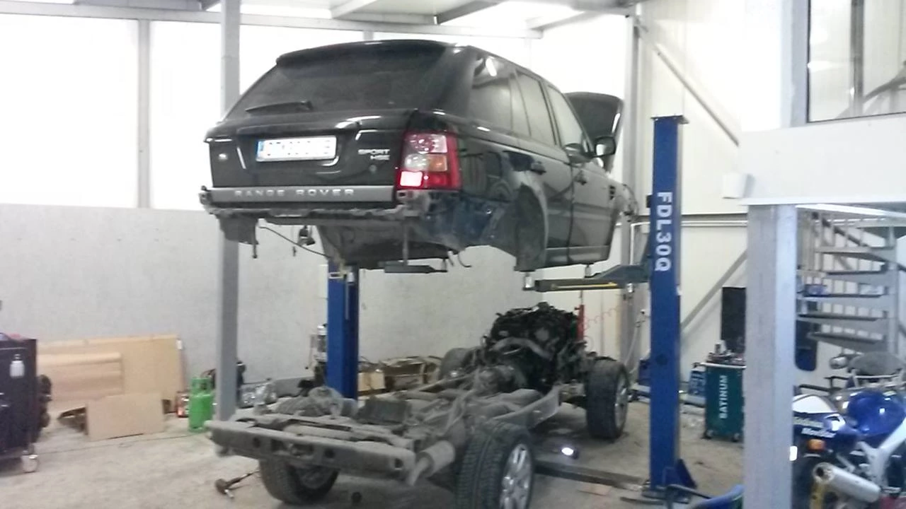 Range Rover Sport How To Remove Body From The Chasis