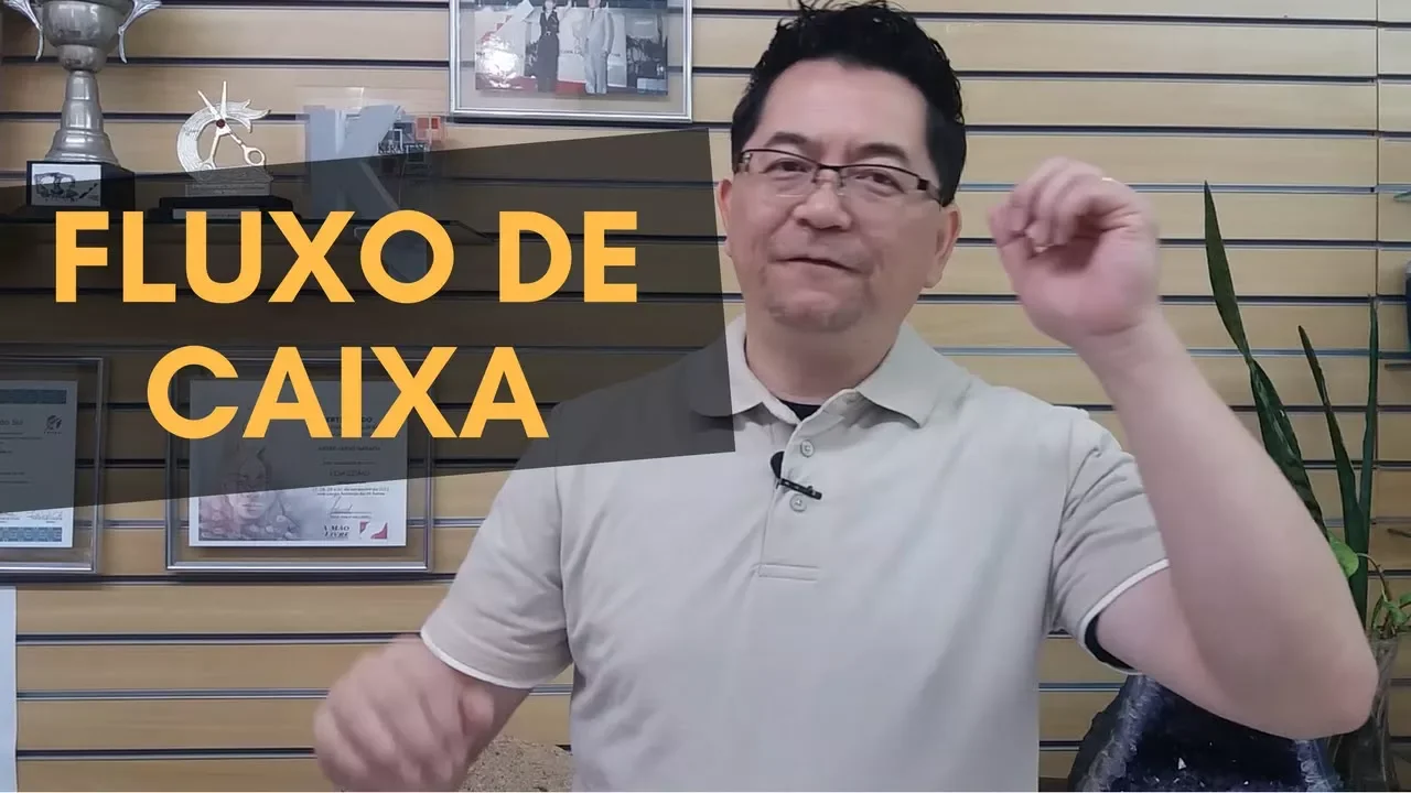 CARTÃO DE CRÉDITO E O FLUXO DE CAIXA