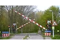 Download Lagu Spoorwegovergang Leiden Lammenschans // Dutch railroad crossing