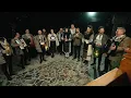 Lagu Tine-ti portile deschise in seara de Craciun - Colindători din MARAMUREŞ si TRANSILVANIA