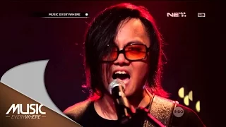 the fly palsu music everywhere