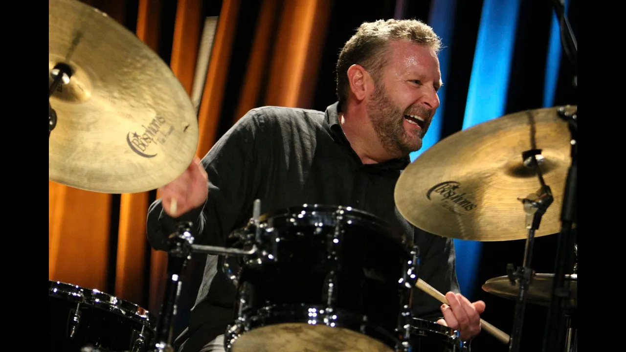 JEFF HAMILTON TRIO LIVE AT JAZZ CAT CLUB JEFF HAMILTON TRIO LIVE AT JAZZ CAT CLUB