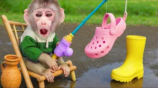 Baby monkey Obi helps dad go fishing for ducklings | ANIMALS LIFE