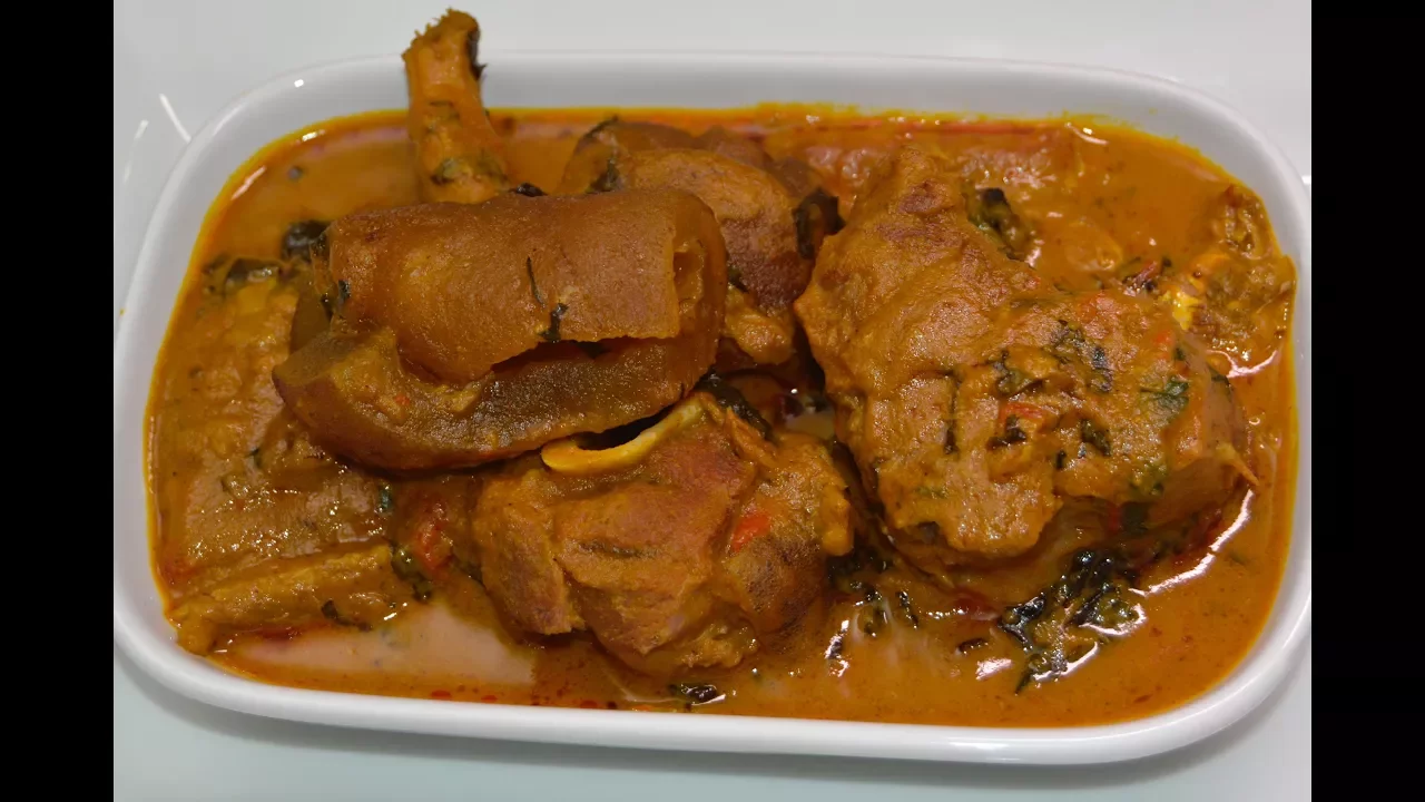 HOW TO MAKE BANGA SOUP- OFE AKWU NIGERIAN STYLE- ZEELICIOUS FOODS