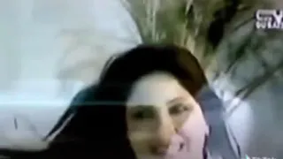 اغنيه من الزمان الجميل مش بيدي ابعد واسبيك دندنها