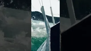Dipping the Rail 🌊