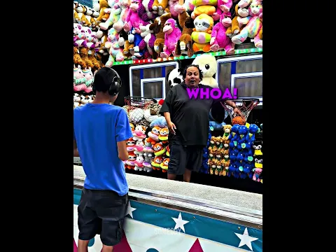 Most Wholesome Carnival Game Operator Ever! 🥹❤️