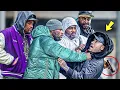 Download Lagu Slicing GANG MEMBERS in The MOST DANGEROUS HOOD of New York! (GONE WRONG)
