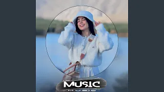 حبك بحر مالو حدود واسمك بقلبي موجود دندنها