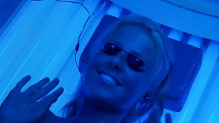 final destination 3 tanning bed